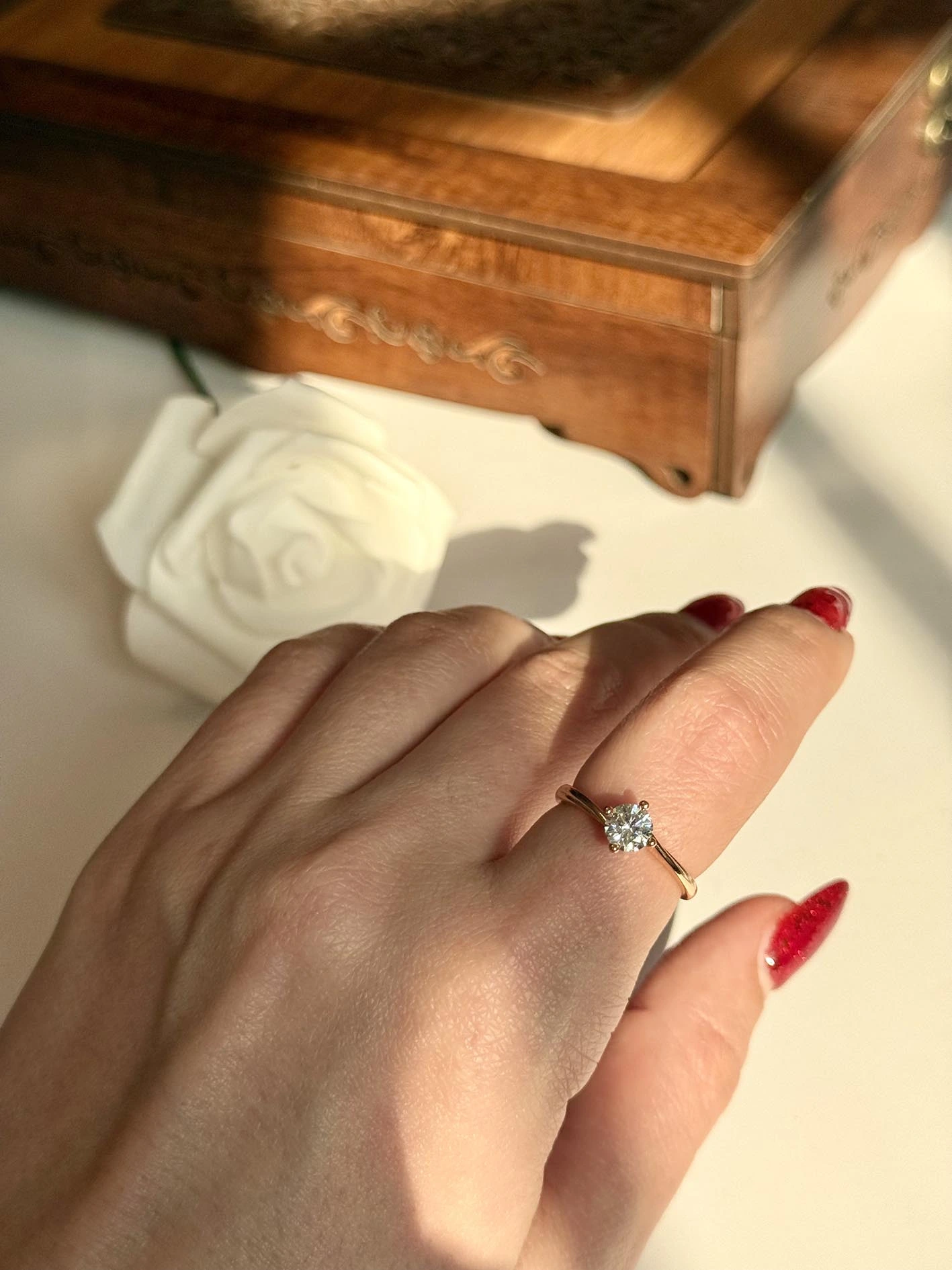 انگشتر تک نگین ژوپینگ - Thumbnail 1